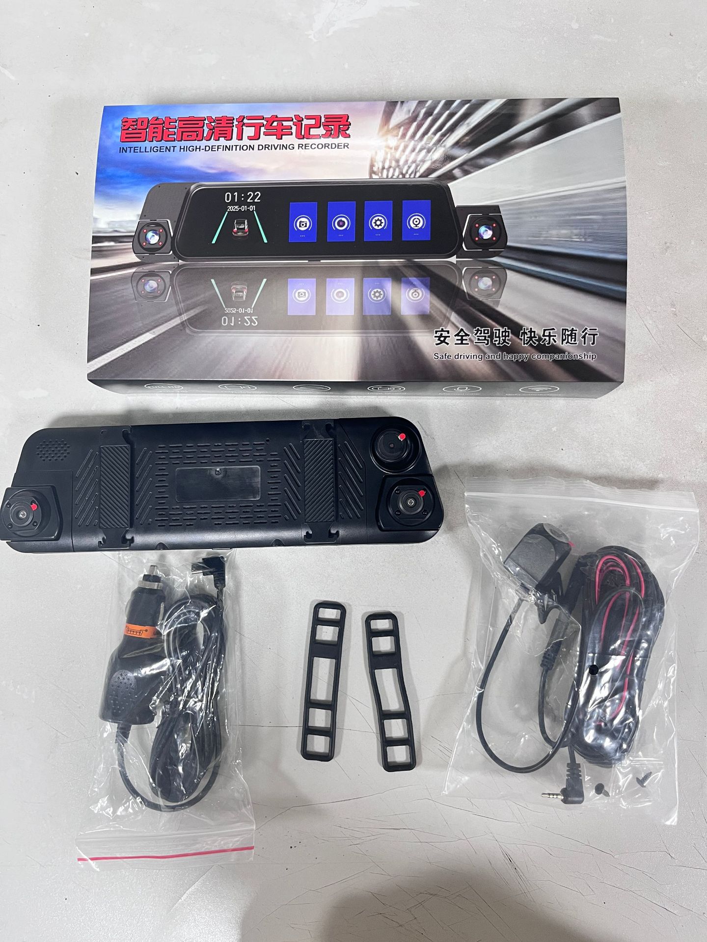 New four-channel streaming dashcam with large aperture night vision, app connectivity, and universal compatibility for trucks and cars – in stock now