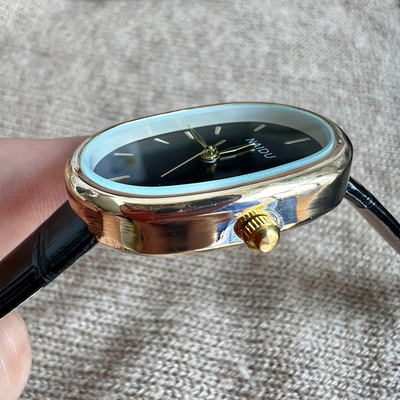 Oval Dial Shape Daily Occasion Casual Oval Concealed Buckle Quartz Women's Watches