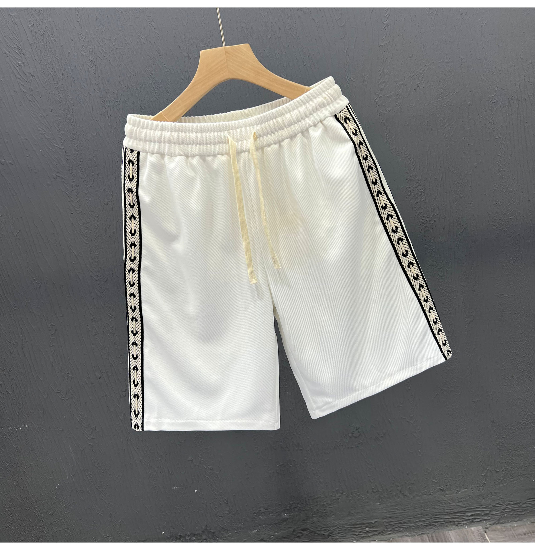 Pantaloncini sportivi estivi alla moda di Instagram, pantaloni Pent impiombati a linea aperta, pantaloncini larghi casual da uomo_voghion.com