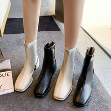 拉链马丁靴女秋冬季2024新款韩版加绒瘦瘦靴方头性感高跟粗跟短靴