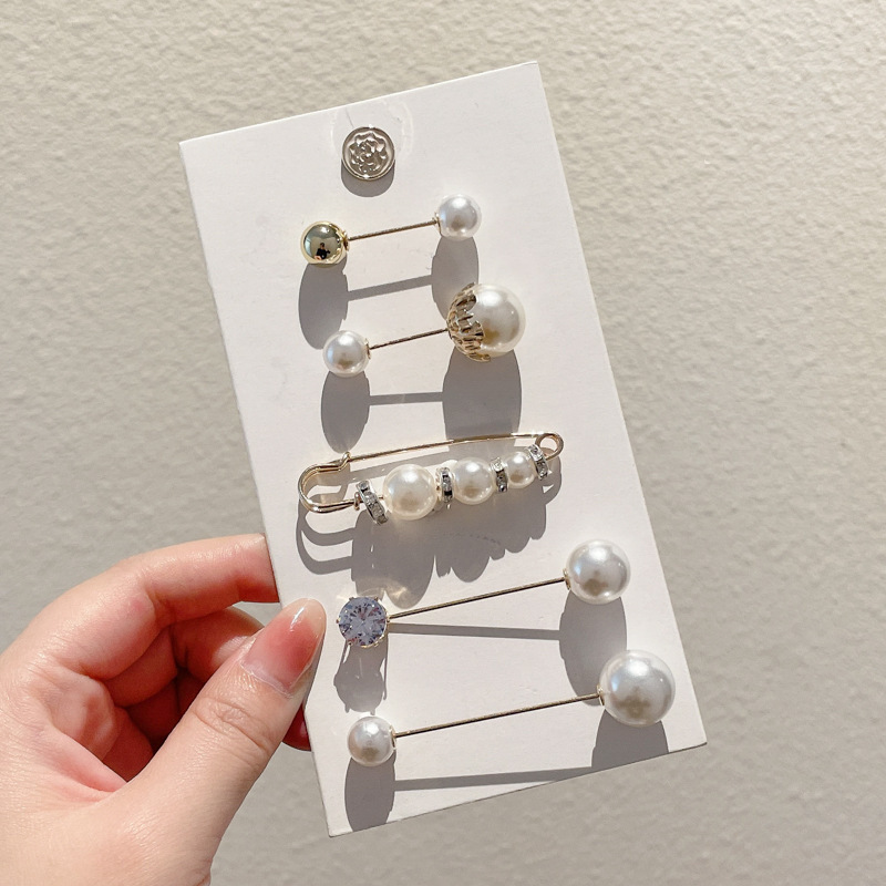 Falda con hebilla de cintura de perlas, circunferencia de cintura grande, cambio de artefacto, hebilla anti-luz, ropa, broche de diseño fijo