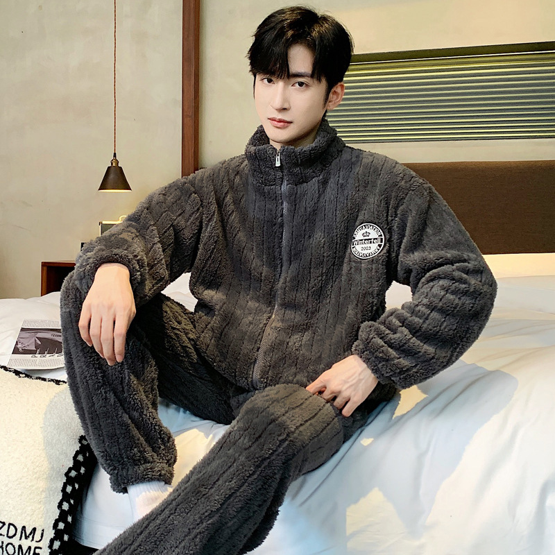 Invierno nuevo pijama de terciopelo de coral para hombres jacquard coreano casual simple con cremallera set de ropa de casero comercio exterior al por mayor
