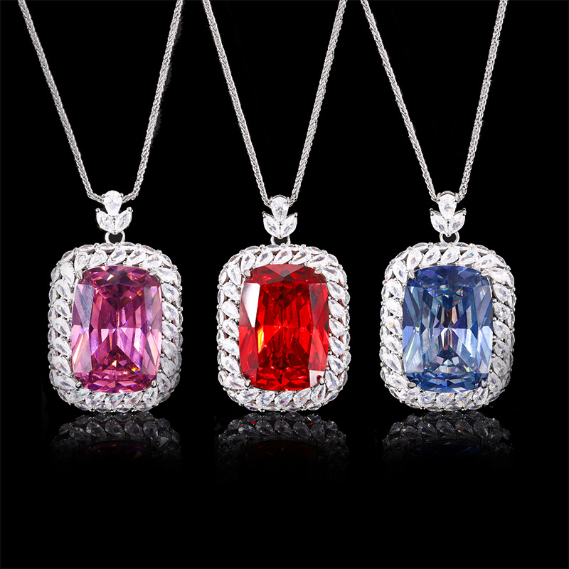 2024 Nuevo producto Zhuang Shengsheng Joyas Fondo de cobre chapado en oro Moda Imitación Color Treasure Temperamento Collar Collar Piedra principal 20*28