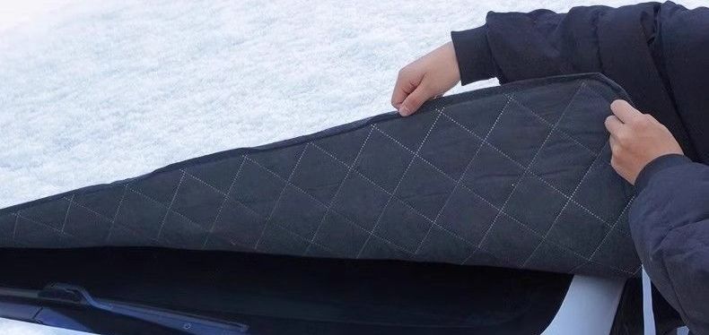 Truck/SUV windshield insulation snow cover, sunshade, anti-freeze cover for Wuling Hongguang car in winter