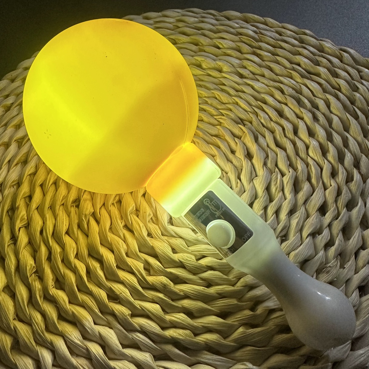 Martillo de arena luminoso props sonoros varilla fluorescente mano luminosa atmósfera reunión anual de palos de apoyo bar fiesta KTV