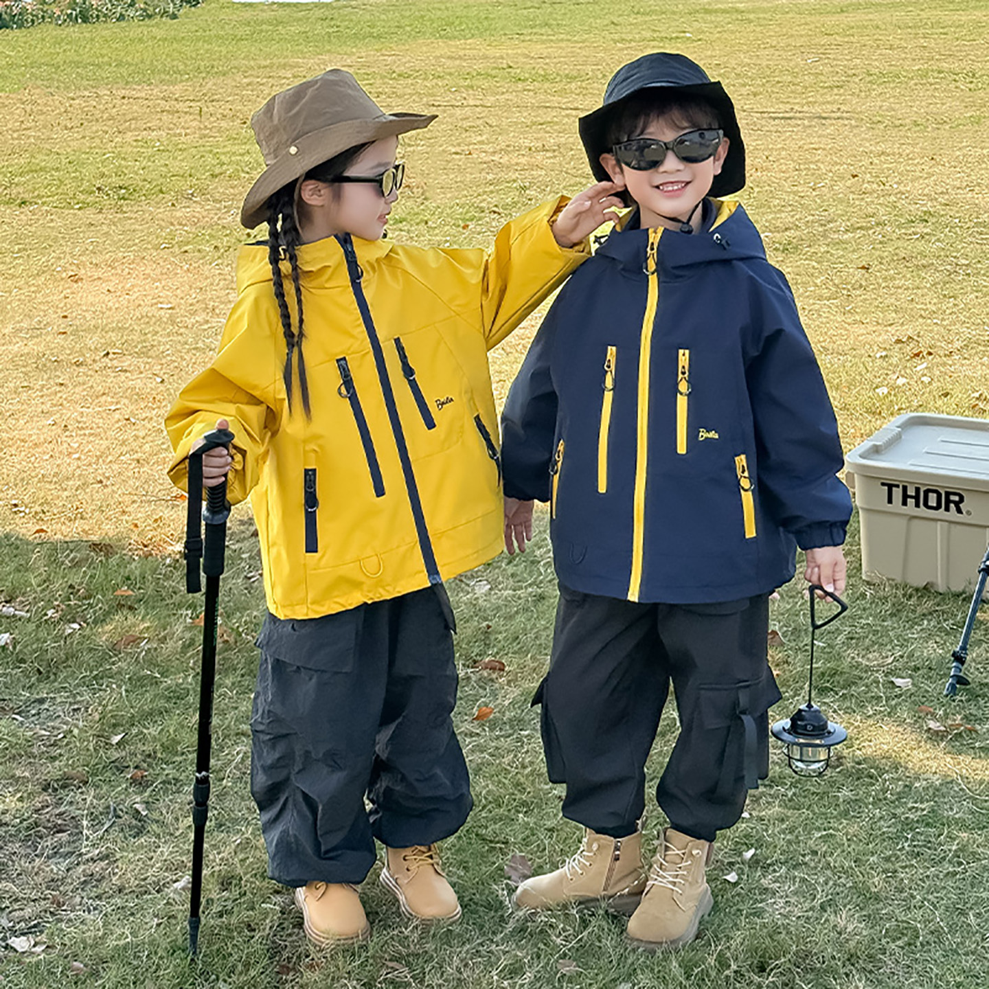 Children's 2026 New Style Three-In-One Outdoor Windproof Jacket for Autumn and Winter, Girls' Three-Proof Baby Clothing Autumn Outfit