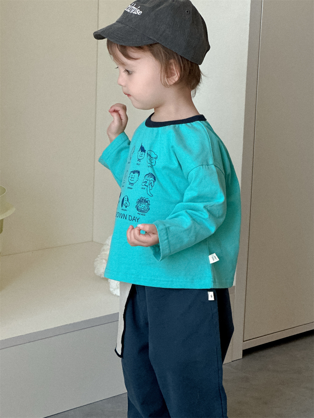 Ropa Infantil Otoño 2025 Nuevo Estilo Coreano Ropa para Niños Conjunto de Otoño para Bebés Niños Camiseta con Estampado de Dibujos Animados Pantalones Casuales image 4