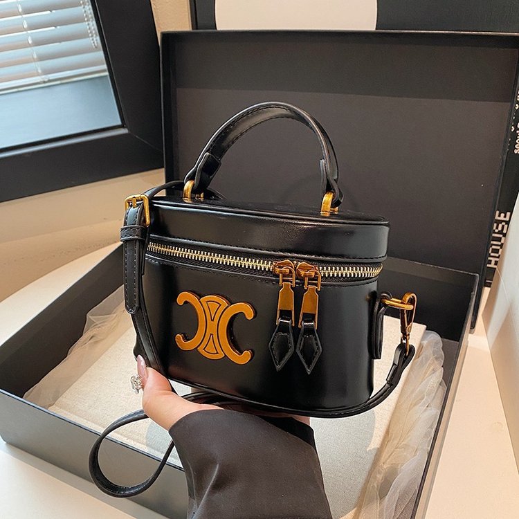 Cada bolso femenino representa tu gusto y calidad