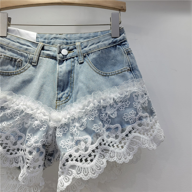 Pantalones Cortos Vaqueros Corte A de Cintura Alta con Bordado de Encaje image 3