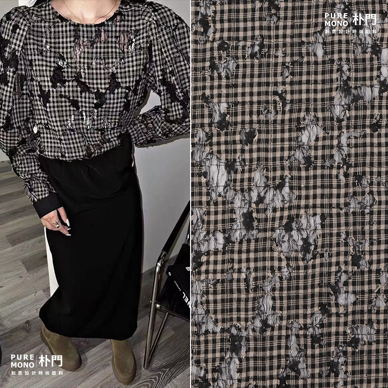 New Yarn-Dyed Plaid Burnt Flower Designer Fabric Polyester-Cotton Shirt Dress Fashion Fabric