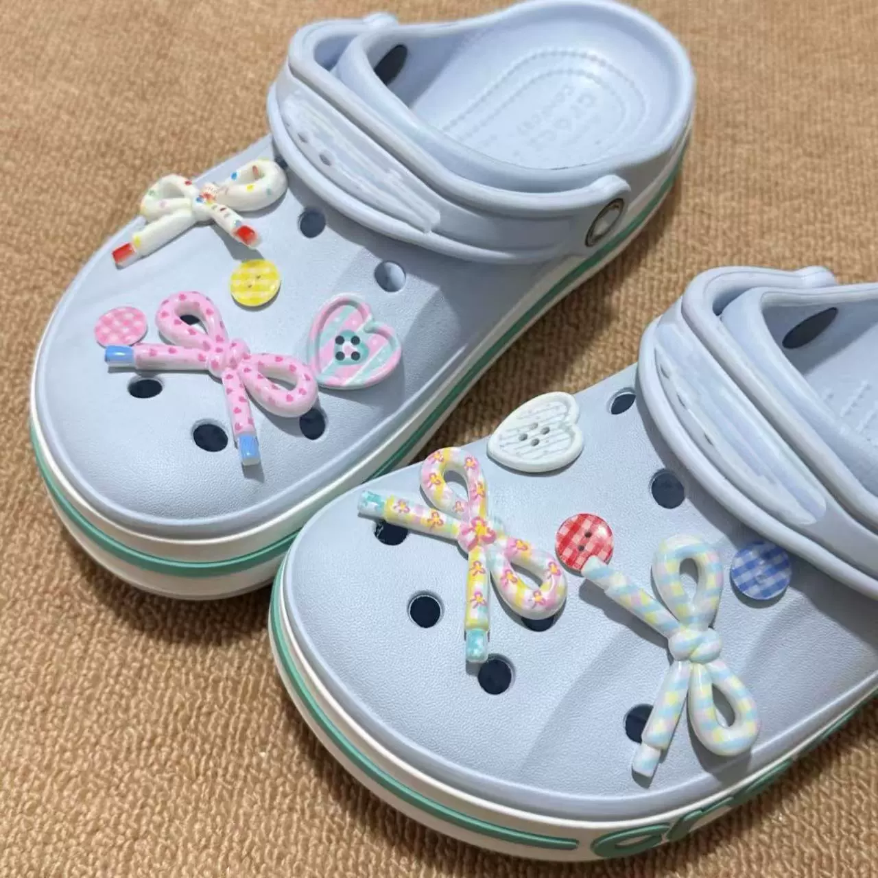 Removable footwear buckle, universal accessory, DIY