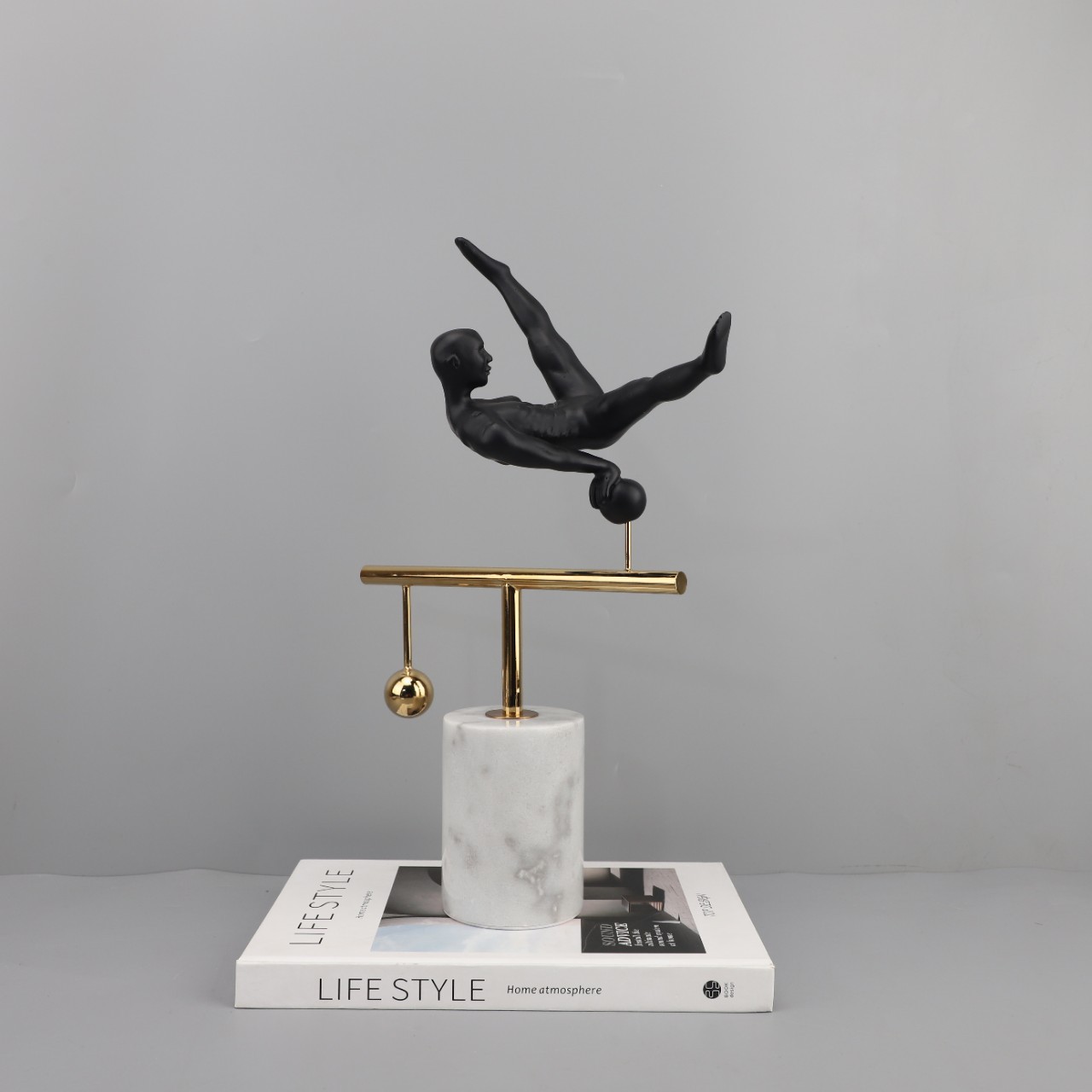 Marble sports horizontal bar for living room