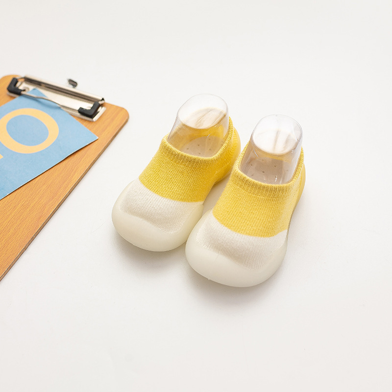 Zapatos de dibujos animados para niños pequeños de ojos grandes, calcetines para niños, zapatos para niños, zapatos para niños de suela suave antideslizantes de tubo bajo de primavera y verano