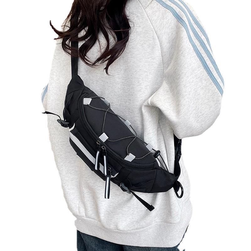 Fashionable chest bag