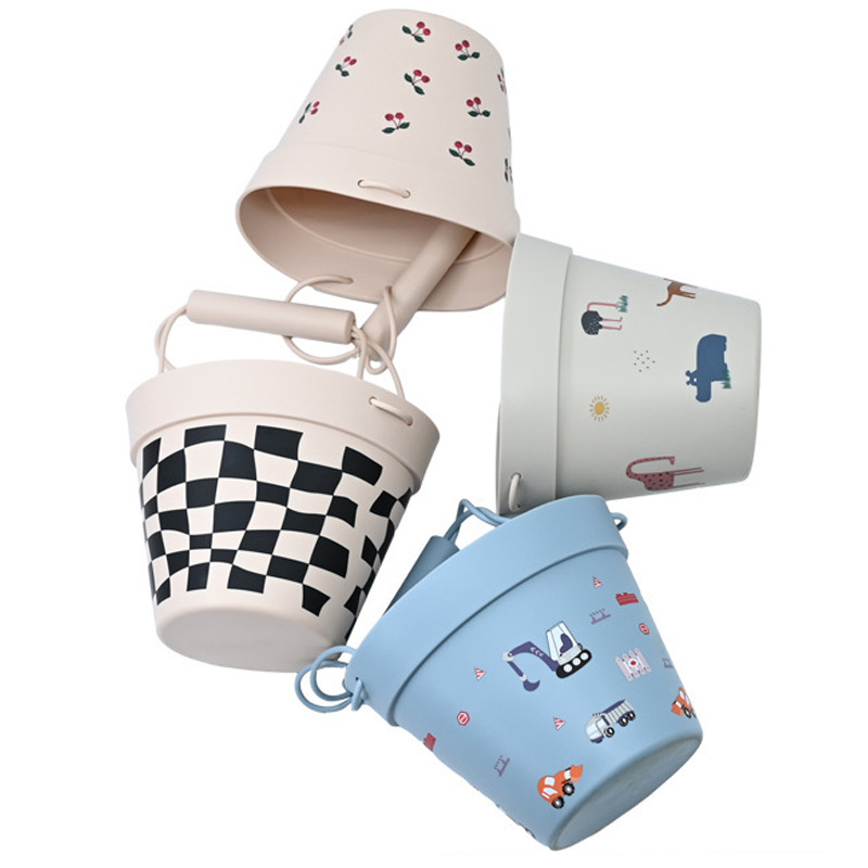 Juguetes de barriles de playa transfronterizos al por mayor parques infantiles de silicona barriles de agua bebé jugando con arena herramientas de pesca