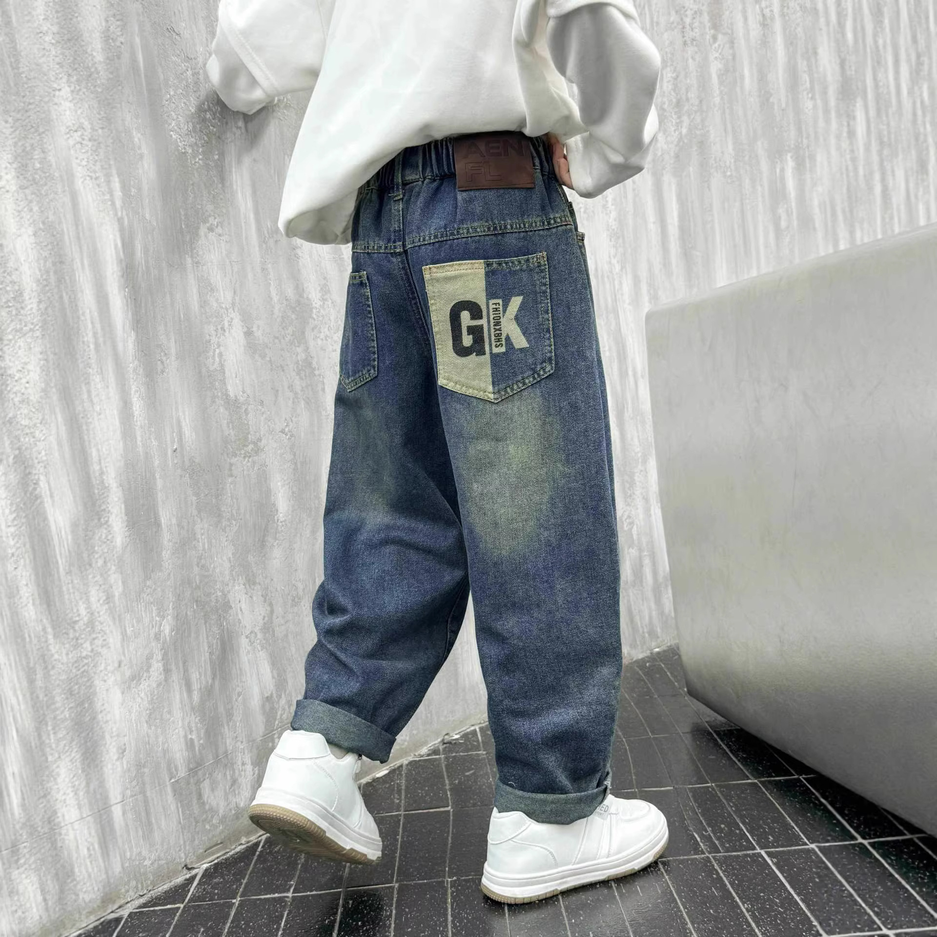 New Korean-style fashionable harem pants for middle and large boys, stylish dad pants for middle and large kids, jeans