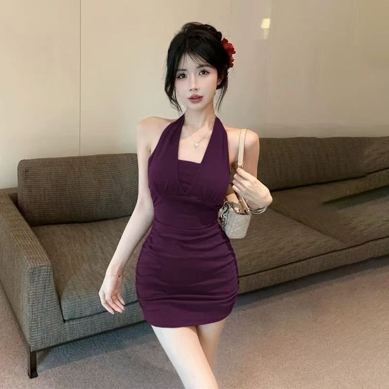 Socialite Style Chain Halter Strap Evening Dress Suspender Dress Women's Summer Pure Desire Sexy Backless Waist-Cinching Dress Socialite Style Chain Halter Strap Evening Dress Suspender Dress Women's Summer Pure Desire Sexy Backless Waist-Cinching Dress