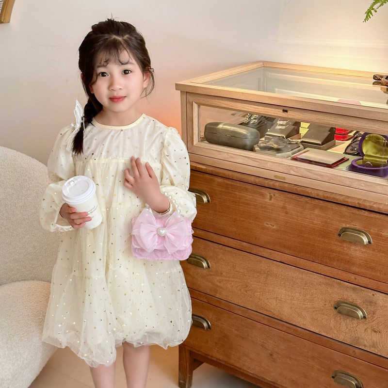 Bolsas de perlas de aire extranjero, bolsas de hombro de moda coreana, bolsas de hombro para niñas 2024 nuevas cadenas de comercio exterior bolsas para niños