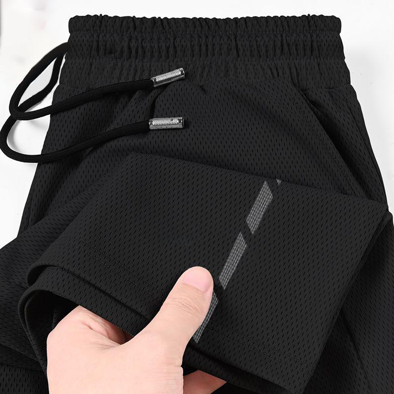 Mesh Ice Silk Sports Shorts for Men, Loose Fit, Large Size, Stretchy, Breathable, Cool, Five-Point Shorts, Men's Summer Thin Style, Large Shorts