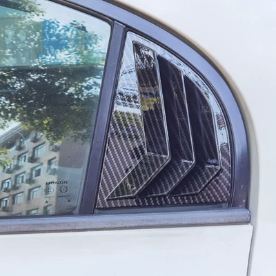 Şüşə kənarı xromları/moldingləri 06-10 Models Rear Triangular