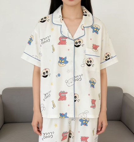 Pijamas de algodón nubes al por mayor transfronterizos de mujeres pantalones cortos de mangas cortas de verano nuevos cardigans con solapas de dibujos animados lindos cubiertas de ropa para el hogar