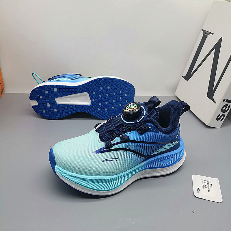 38-42 Tamaño nuevo invierno de cuero de algodón zapatos deportivos para niños con suela ligera zapatos deportivos para niños zapatos para correr