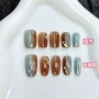 气质预制美甲秋冬碎钻