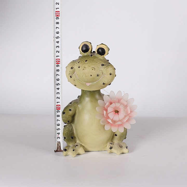 Garden Landscape Courtyard Grass Green Frog Animal Ornaments Balcony Garden Window Photo Decoration Animal Crafts