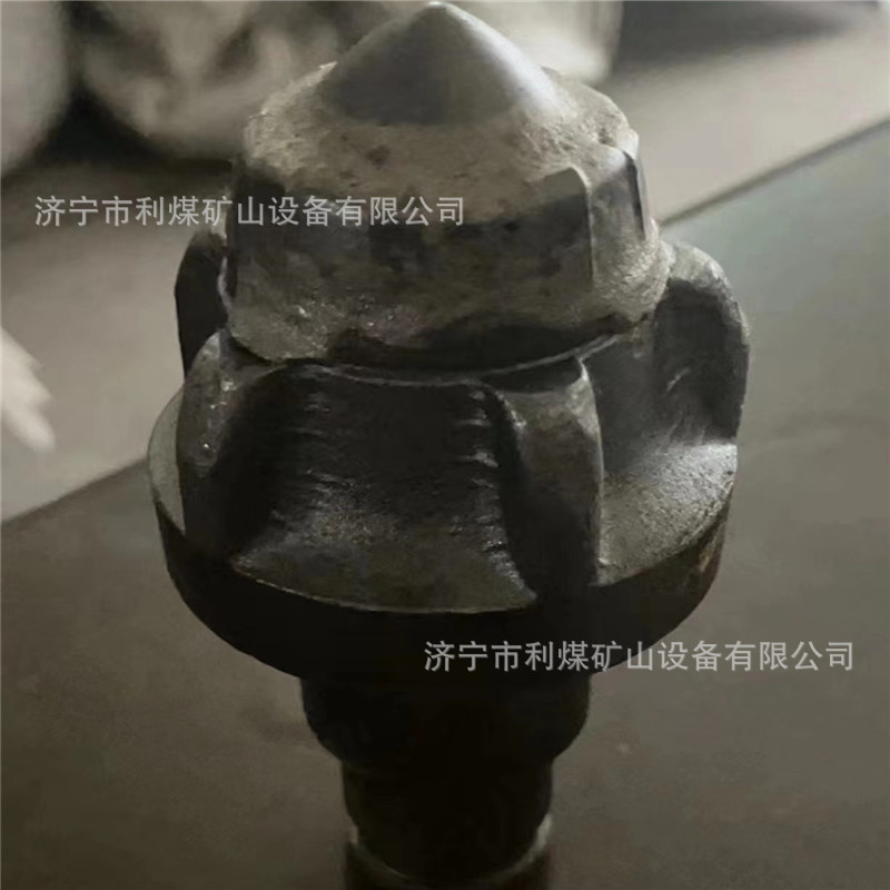 产地直供矿用硬岩截齿S135旋挖钻机截齿刀齿硬质合金耐磨截齿