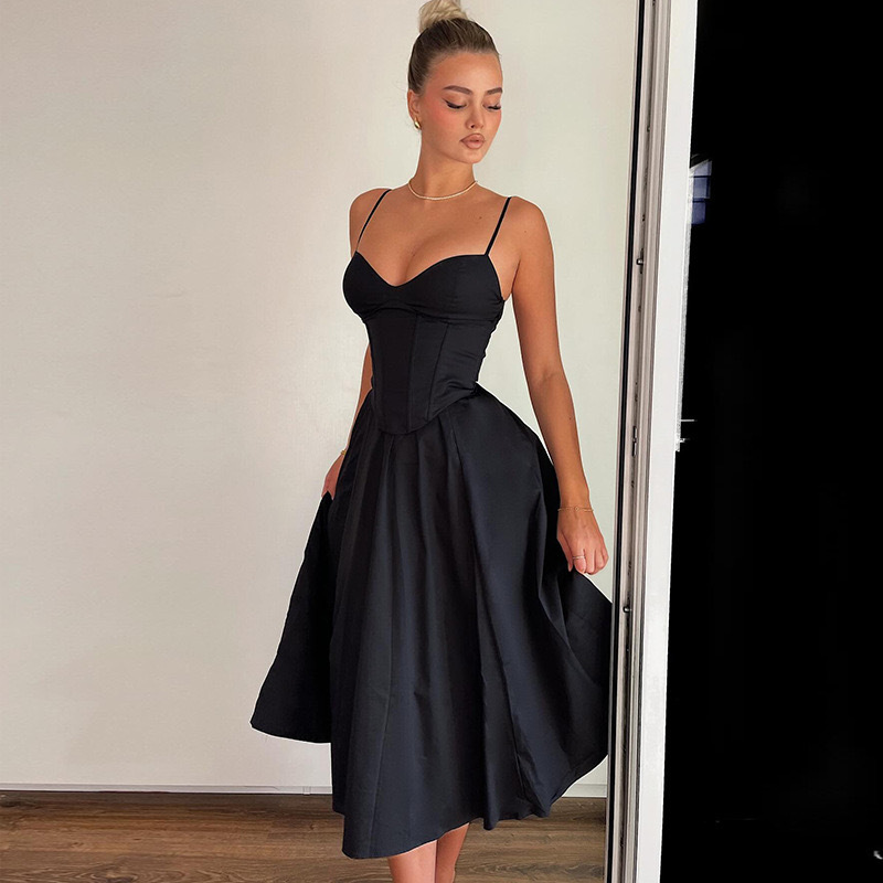 Transfronterizo de mujer francesa 2024 verano nuevo sexy V-collar vestido negro de espalda descubierta vestido sexy mujer image 4
