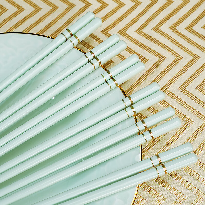도자기 젓가락 6쌍(청자와 금)