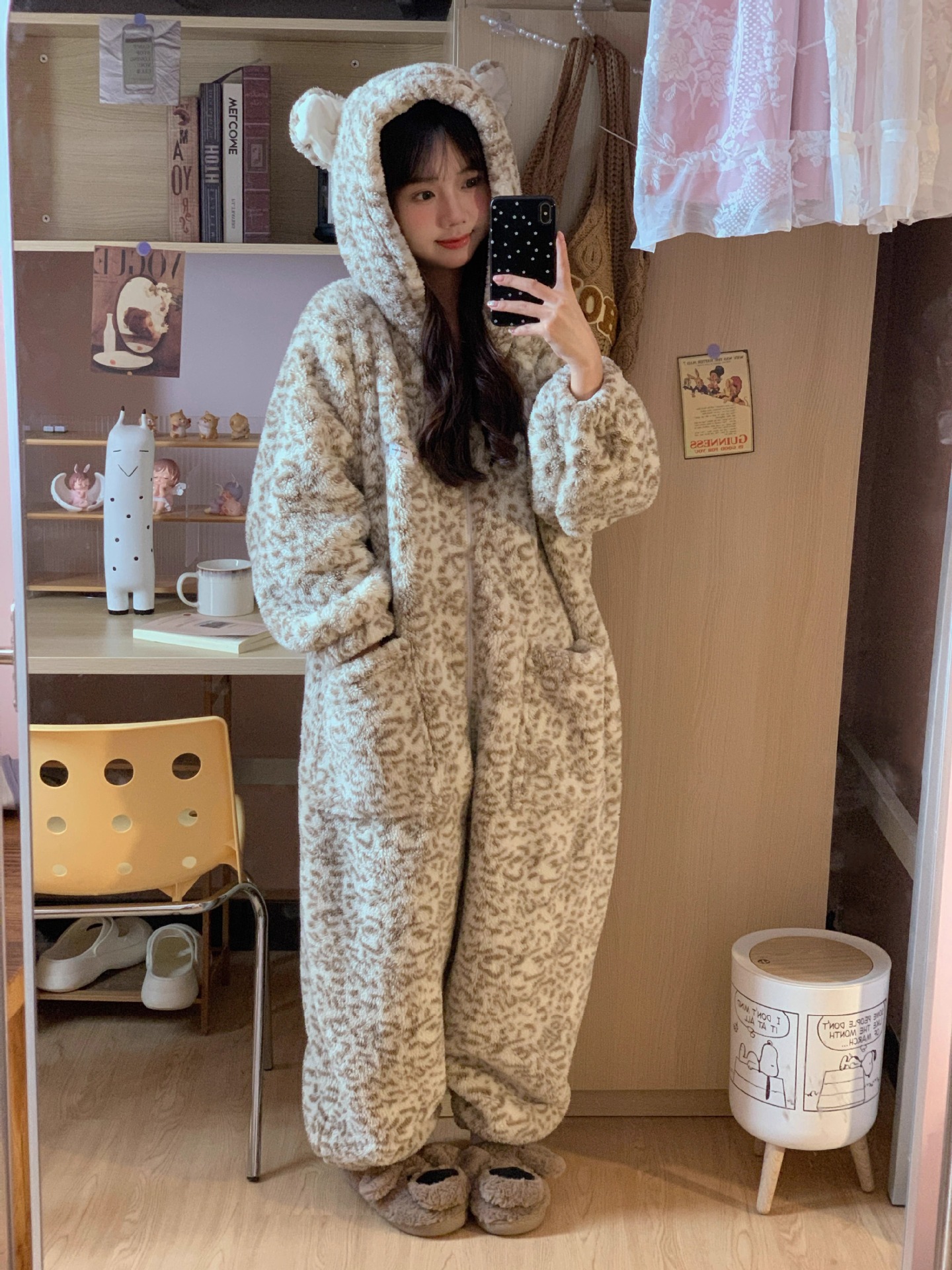 여성용 원피스 파자마 가을 겨울 산호 플리스 귀여운 레오파드 프린트 후드 겨울 플러시 두꺼워짐 대형 사이즈 플러시 홈 의류