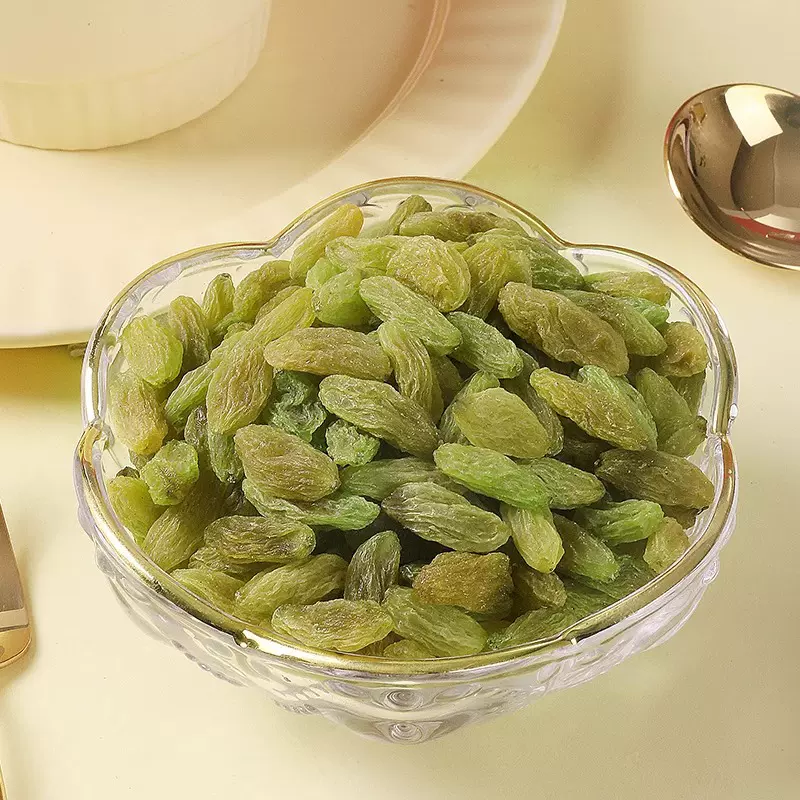 新疆吐鲁番葡萄干特级超大绿香妃王免洗大颗粒黑加仑果干批发XZ