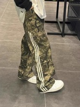 美式复古三杠条纹迷彩休闲裤男高街伞兵工装裤hiphop阔腿直筒裤子