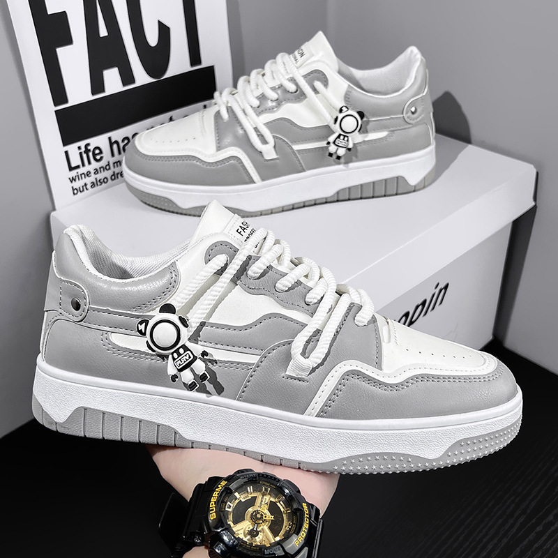 Zapatos de hombre de invierno 2026 nueva moda de zapatos deportivos de skate juveniles casuales de suela gruesa zapatos de moda de nicho