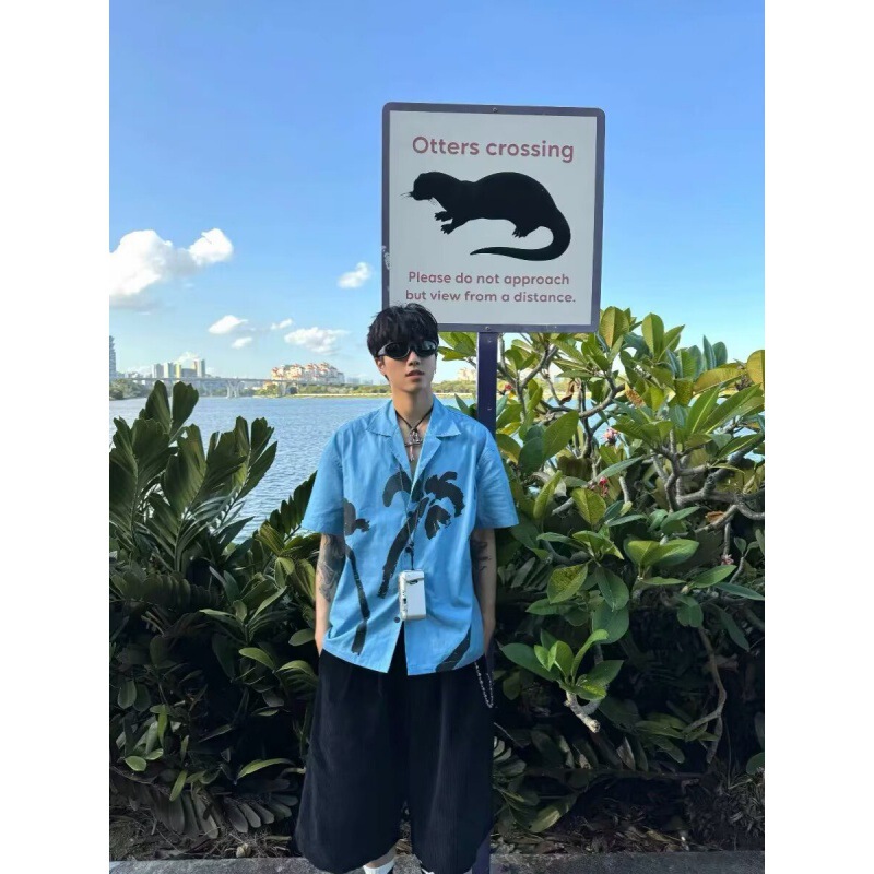 2024 Summer Island Dating Cuban Collar Printed Vacation Fashionable Blue Short Sleeve Shirt for Men