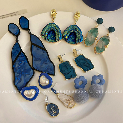 Silver Needle Love Flower Geometric Irregular Earrings Internet Celebrity Fashion Design Earrings Korean Retro Pearl Earrings