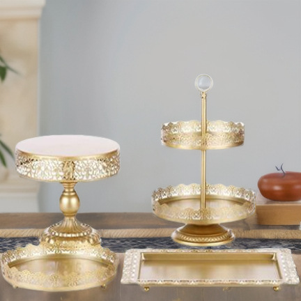 Estilo europeo creativo dorado hueco soporte de pastel de boda accesorios de mesa de postres decoraciones tienda de postres dim sum combinación de soporte de pastel