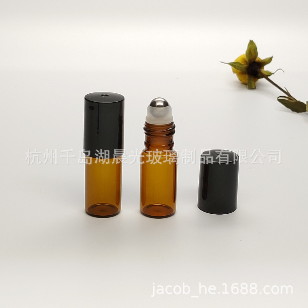 【工厂直供】供应2ml3ml5ml茶色滚珠玻璃瓶棕色滚珠精油瓶