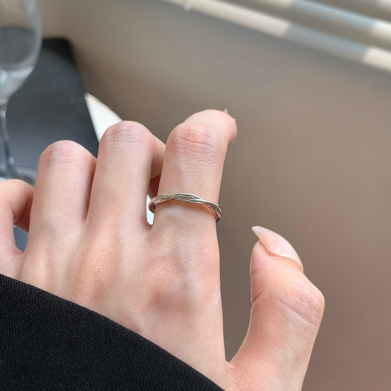Simple Elegant Interwoven Ring Female Niche Ins Cold Wind Ring Winding Adjustable Ring for Girlfriend