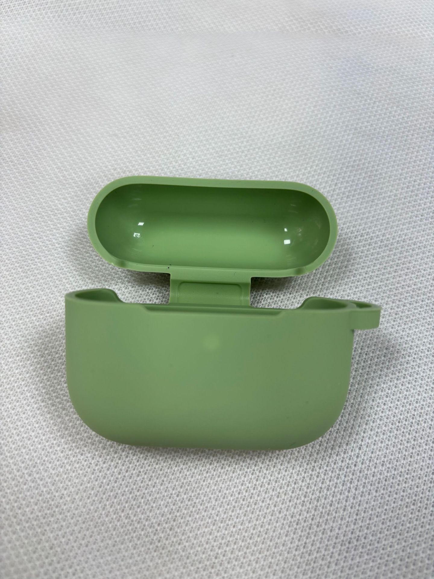 Чехол для наушников Apple AirPods Pro 3 силиконовый однотонный