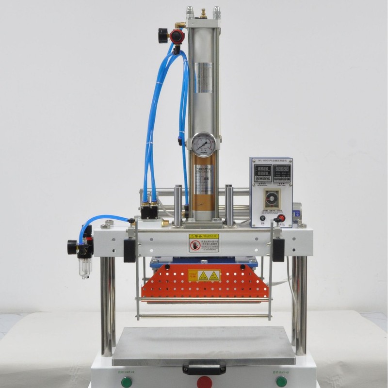 3トン気動箔押し機烙印機皮革木礼箱プラスチック圧力圧痕機自動ロール紙|undefined