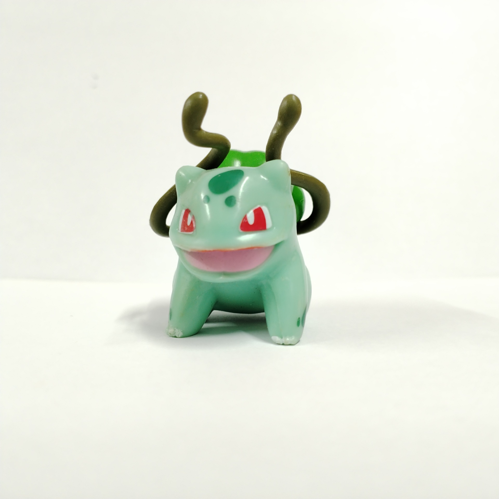Pokémon Bola Pokémon Pokémon Zhu Zi Super Dream Dragón que escupe fuego Modelo de juguete