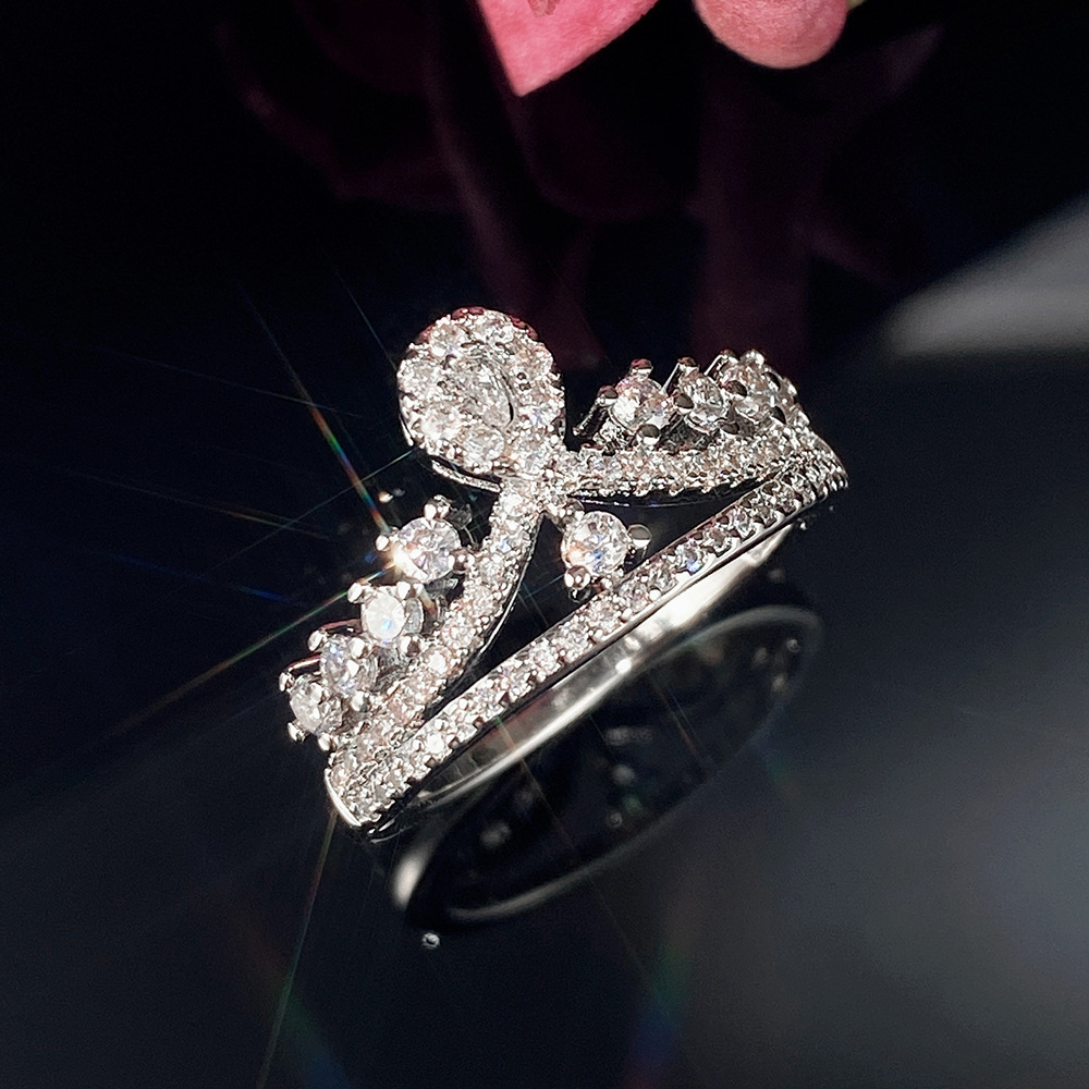 Fashion Crown Copper Inlay Zircon Rings 1 Piece