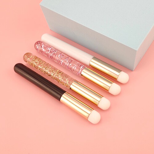 New round head lip brush concealer portable lip beauty tool wholesale mini lipstick blending brush