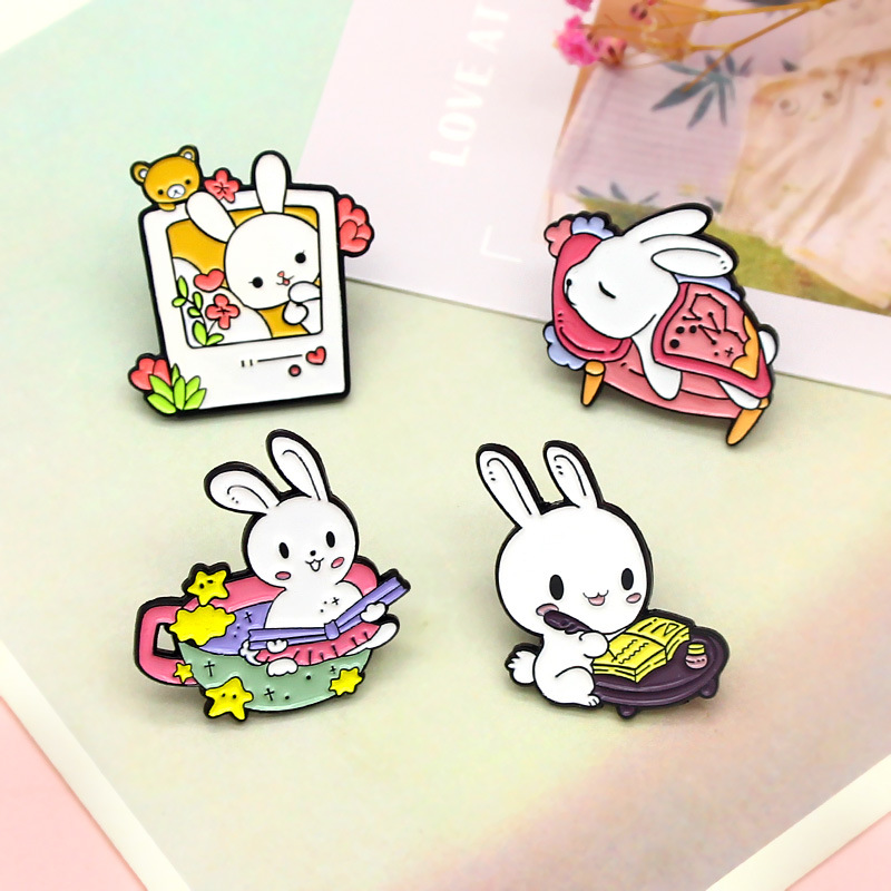 Cartoon Style Rabbit Flower Alloy Enamel Unisex Brooches display picture 2