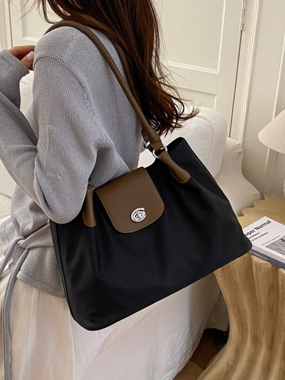 Bolsos de alta calidad de gran capacidad para mujeres 2026 nueva moda moda de nylon ligero de viaje de hombro bolso axilar