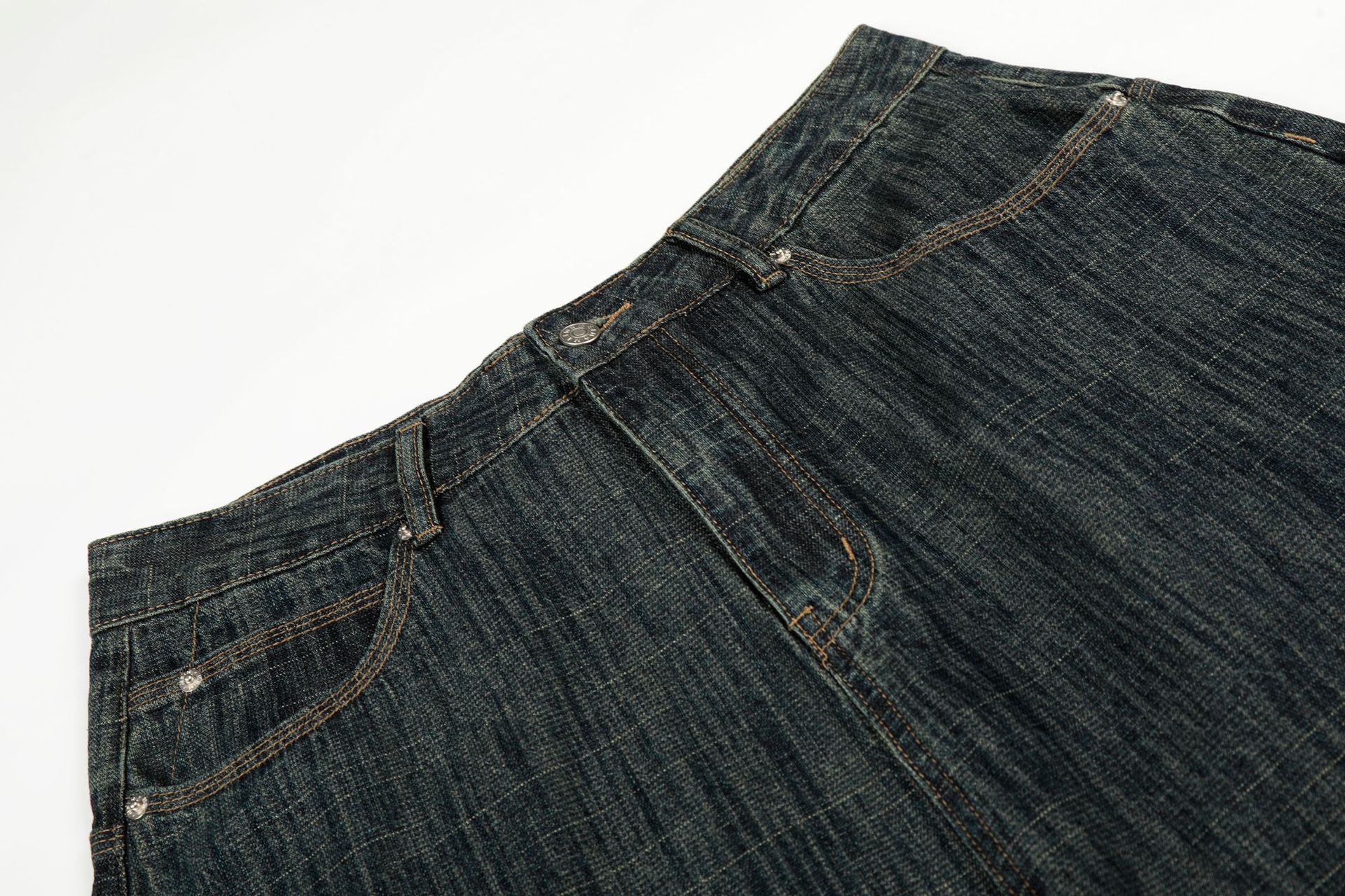 Jean homme vintage rayé délavé, coupe ample, fermeture boutonnée, style streetwear décontracté_voghion.com