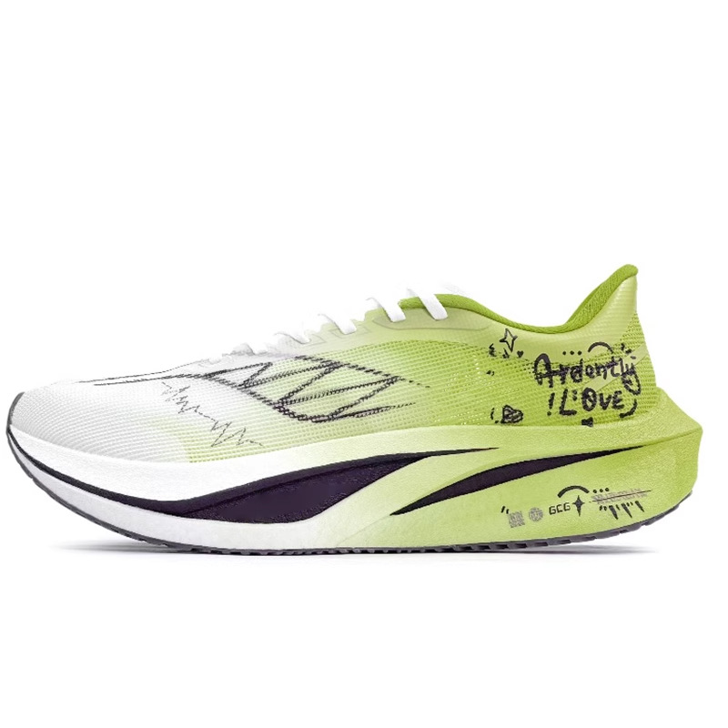 Feidian 4C otoño e invierno zapatillas deportivas de tablero de carbono 2025 versión para estudiantes estilo explosivo ligero amortiguador rebote zapatillas para correr