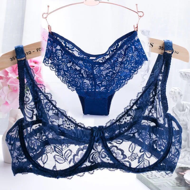 Un ensemble de lingerie sexy avec une fine dentelle transparente, agréable à porter et à dormir._voghion.com